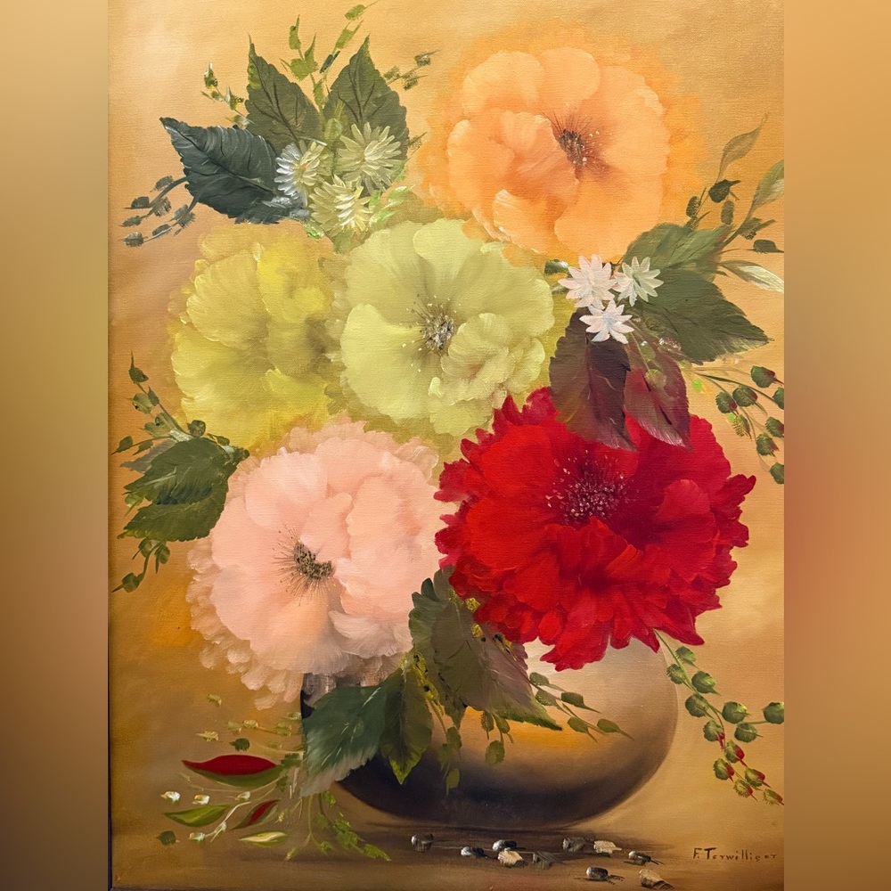Beautiful Floral Canvas Art with Vibrant Blooms